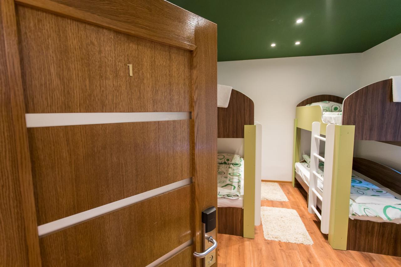 Green Hostel Sfântu-Gheorghe Екстериор снимка