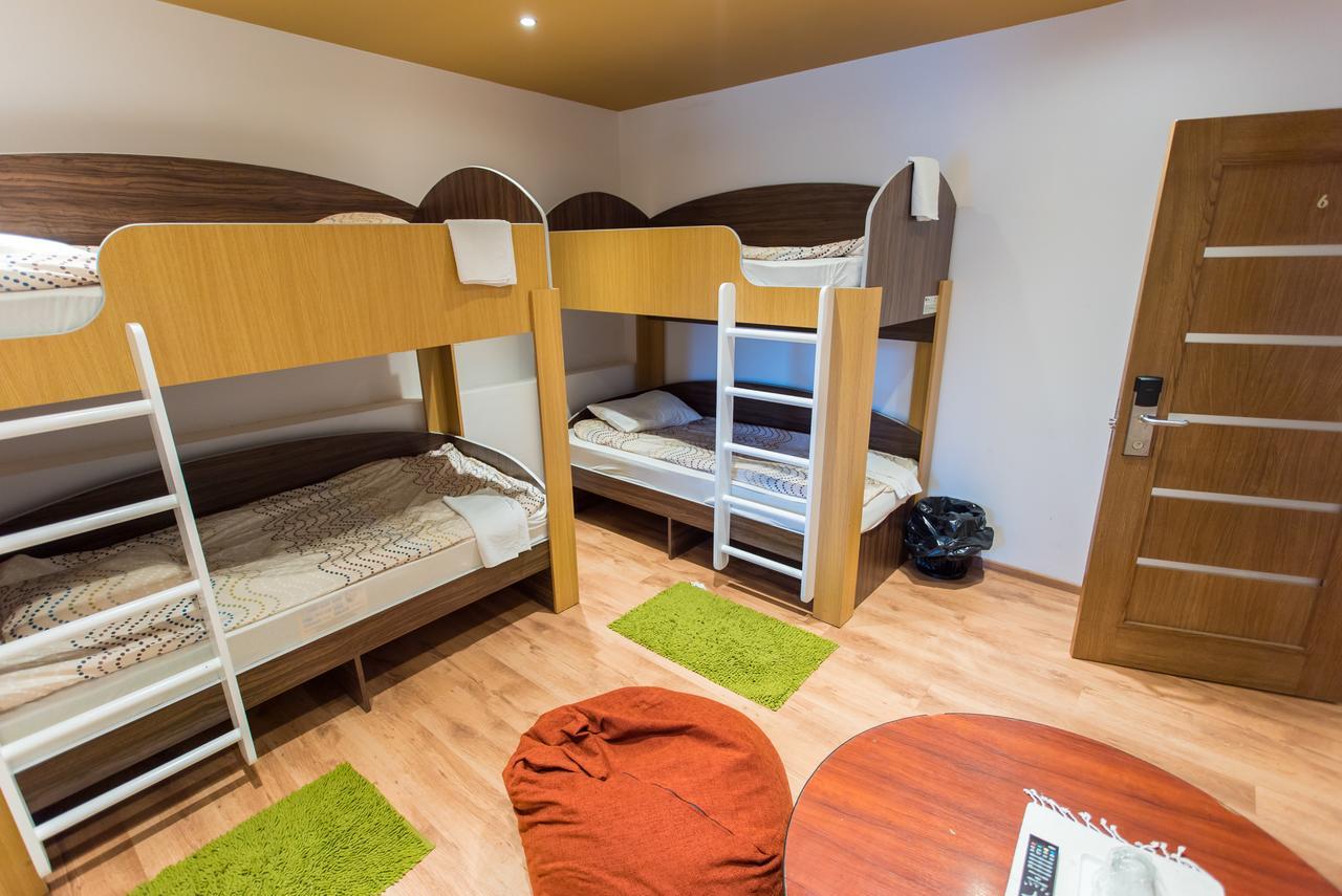 Green Hostel Sfântu-Gheorghe Екстериор снимка