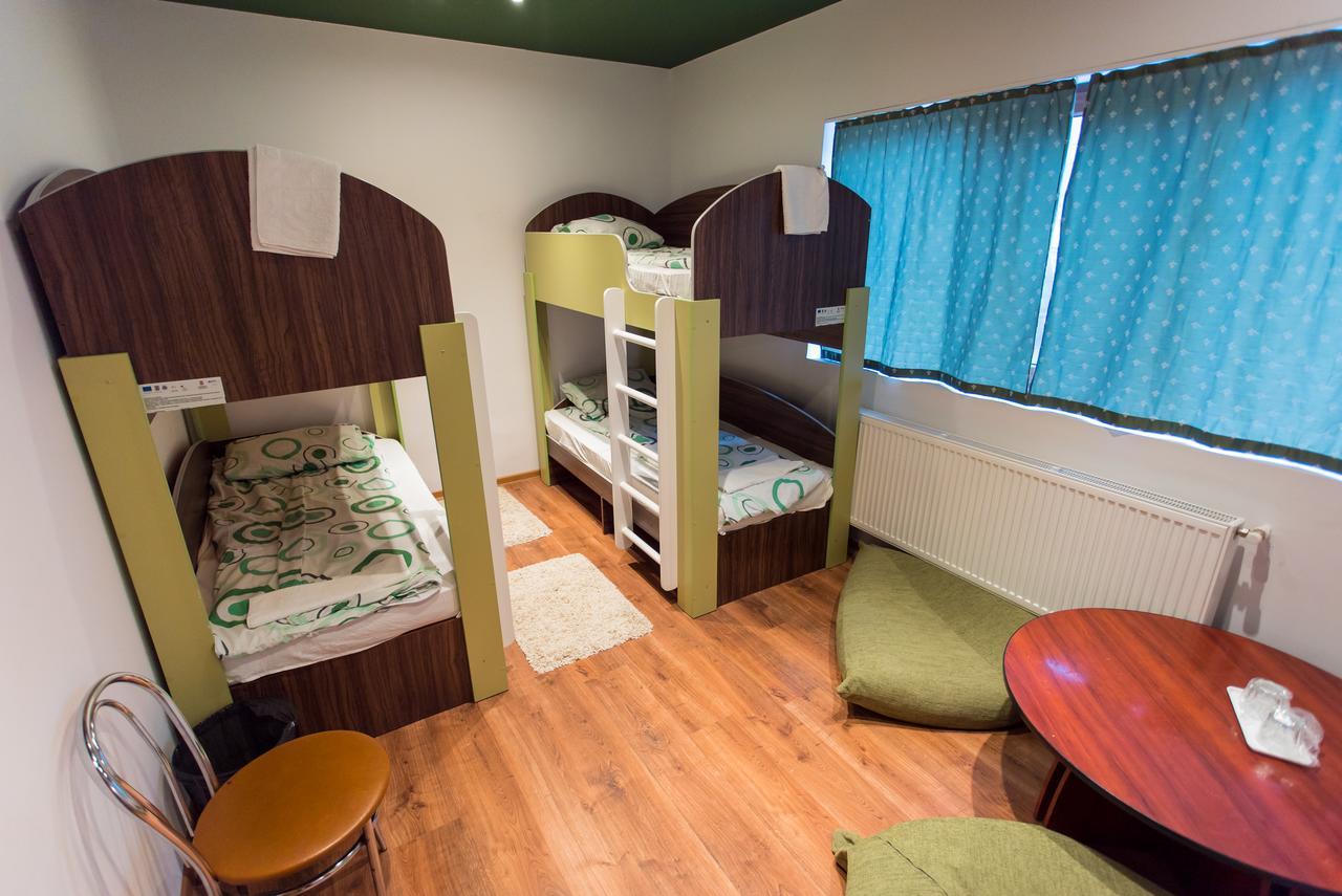 Green Hostel Sfântu-Gheorghe Екстериор снимка